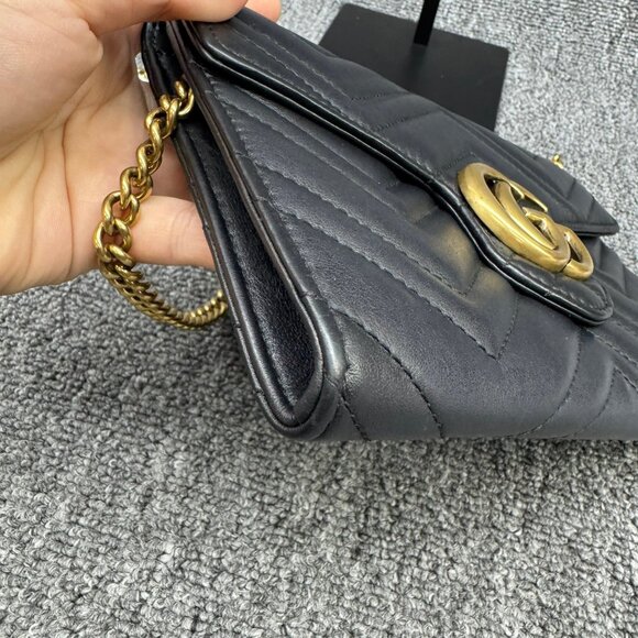 Gucci Marmont Leather Shoulder Bag 650-081425 - Picture 7 of 14